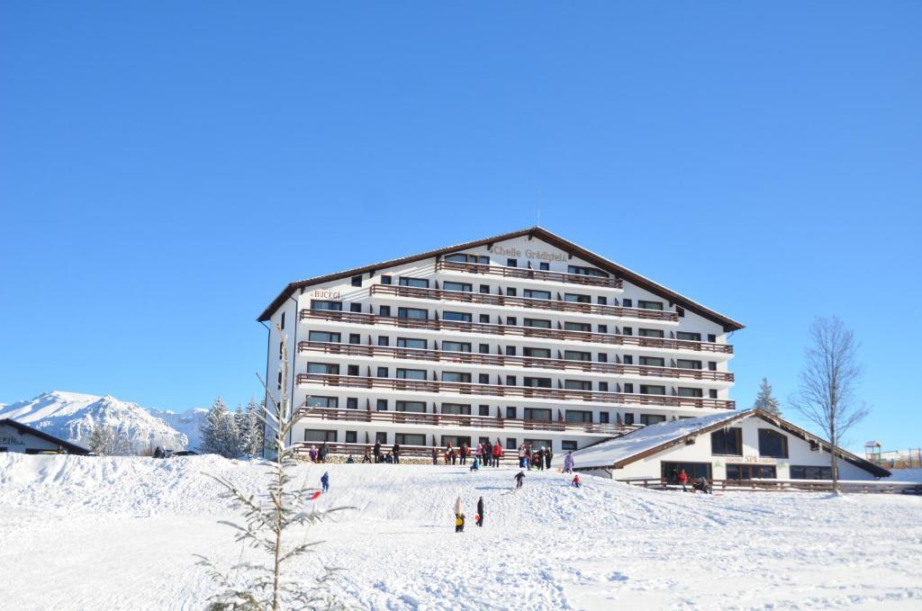Cheile Gradistei Fundata Resort Exteriör bild