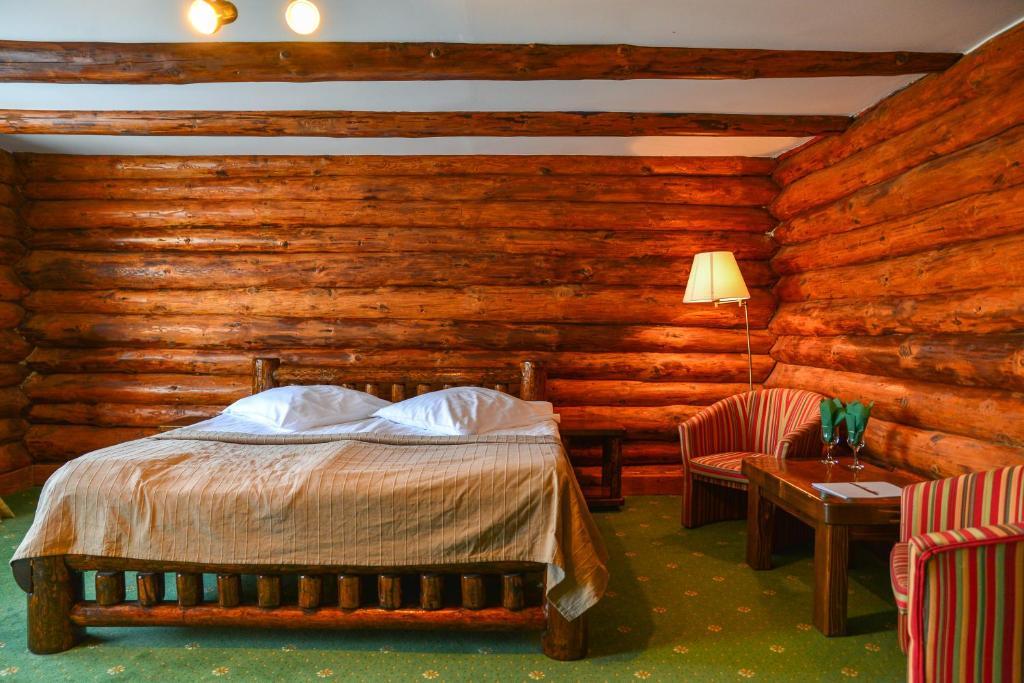Cheile Gradistei Fundata Resort Exteriör bild
